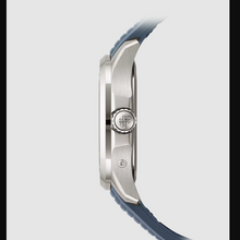 Patek Philippe aquanaut travel time